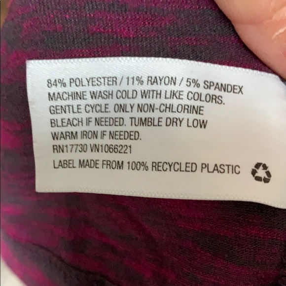 Liz Lange Maternity Dress - Picture 5 of 5